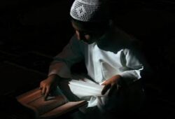 İnsan Nedir ? – Ahmet ÇAPKU